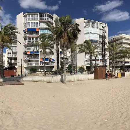 Atardecer A Pie De Playa, شقة